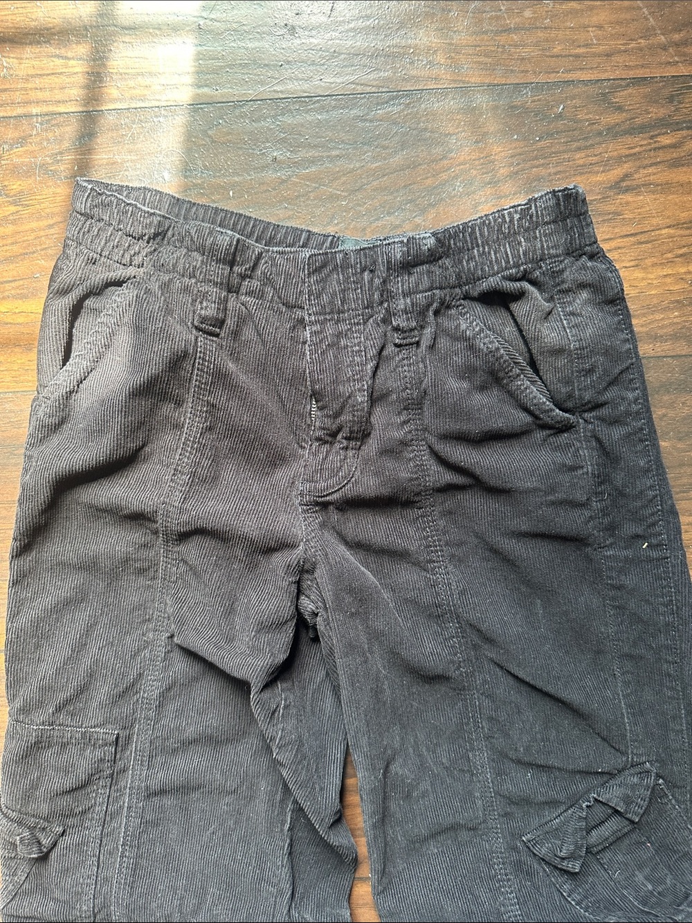 Black Cargo Pants - Casual Utility Style - Picture 2 of 5
